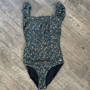 Albion fit Mimi one piece size small worn once.